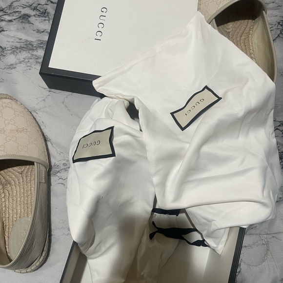 Gucci Espadrilles - Picture 2 of 5